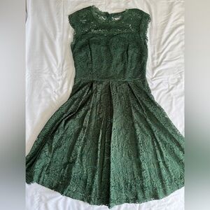 Chic Green Lace Dress